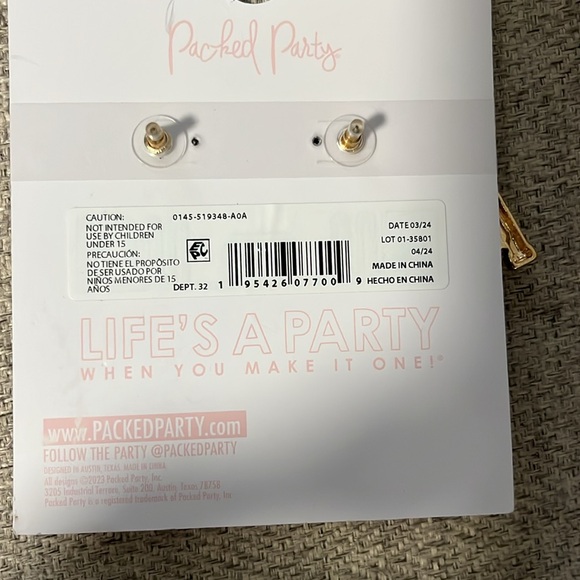 Earrings Packed Party Brand Bride Earrings new with tags white - Picture 4 of 4